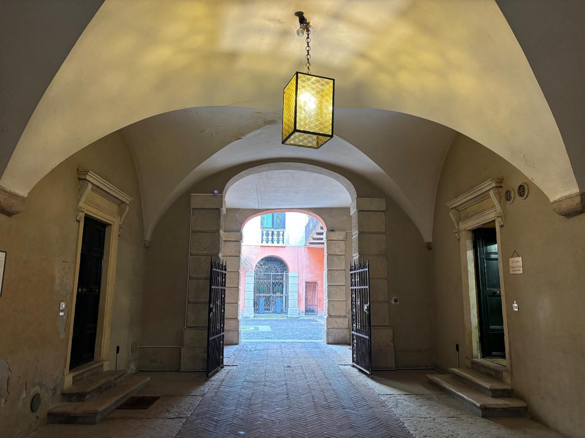 Veronajourneys Emilei Εξωτερικό φωτογραφία