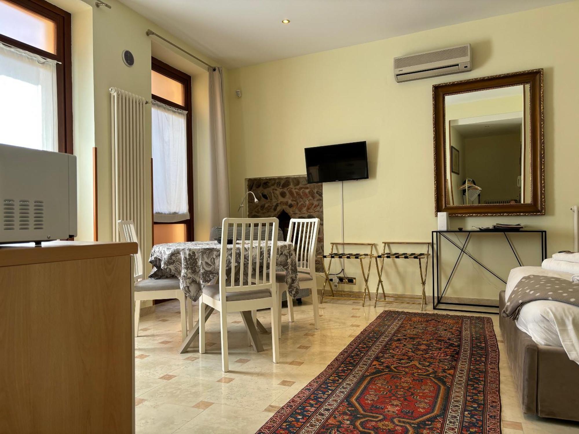 Veronajourneys Emilei Εξωτερικό φωτογραφία